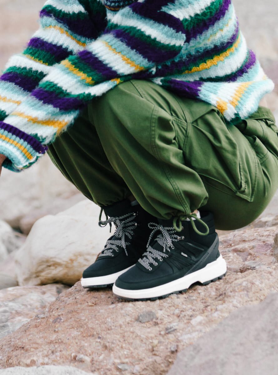 Women's Sierra - Black/White